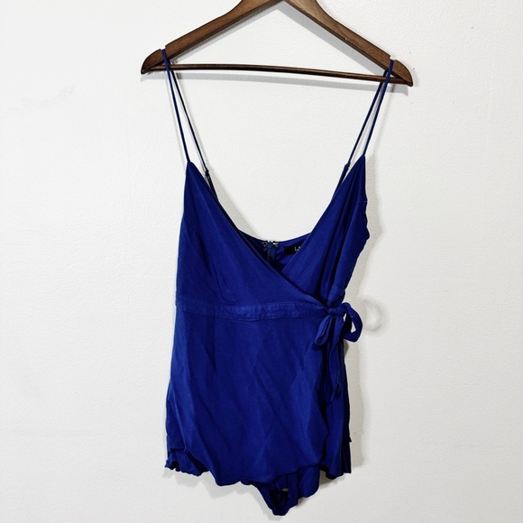 Lulus navy blue short romper medium - Picture 4 of 6